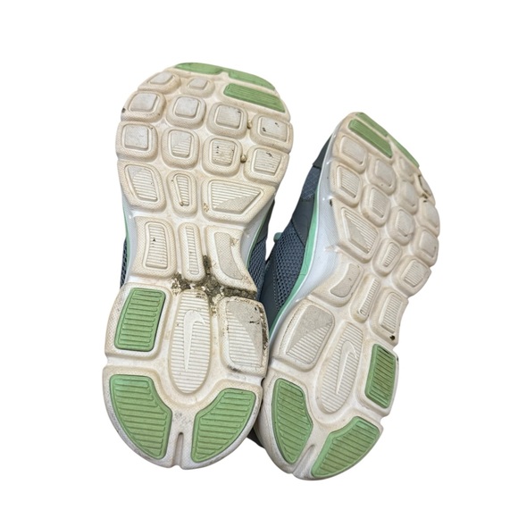 Nike Women's Gray and Mint Sneakers - Picture 4 of 4